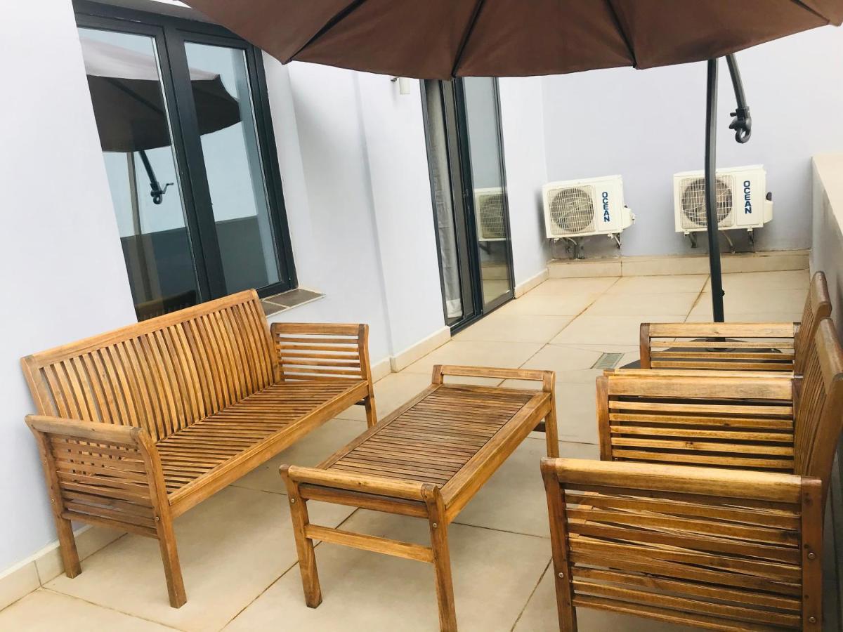Boun'S Hotel Yaounde Ngoại thất bức ảnh